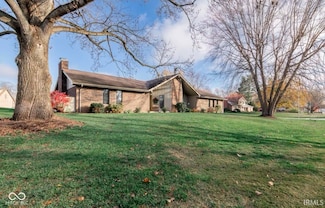 804 W 8th St, Seymour, IN 47274