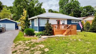 143 Wintergreen St, Bluefield, WV 24701