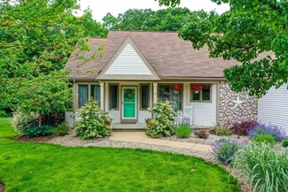 14 Bog Iron Rd, West Wareham, MA 02576