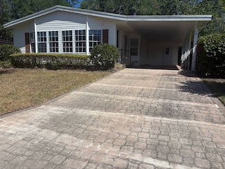 30 Bluewater Lake Cir, Ormond Beach, FL 32174