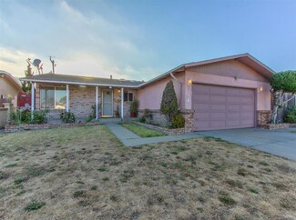 1584 Colusa Place, Salinas, CA 93906
