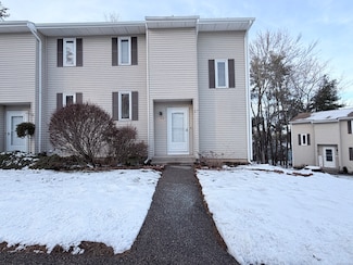 105 Spring Ln Unit 105, Suffield, CT 06078