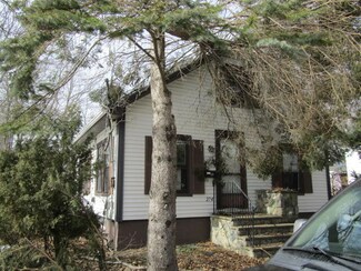 274 Parkview Ave, Bangor, ME 04401