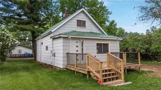 603 Tainter St E, Downing, WI 54734