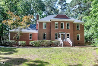 5304 W Oaks Dr, Fuquay Varina, NC 27526