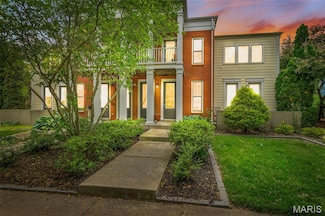 3677 Arpent St Unit 3, Saint Charles, MO 63301