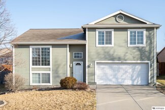 18816 Drexel St, Omaha, NE 68135