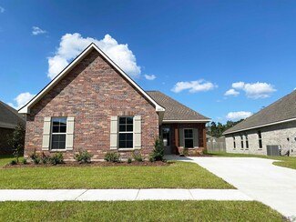 9913 Richford Dr, Dennis Mills, LA 70726