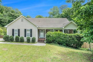 1211 Fly Rod Ln, Loganville, GA 30052
