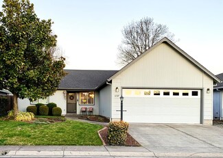 1237 Pheasant Way, Central Point, OR 97502