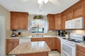 9855 Loquat Tree Run Unit A, Boynton Beach, FL 33436