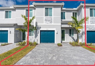 725 SE 13 St Cir, Homestead, FL 33034