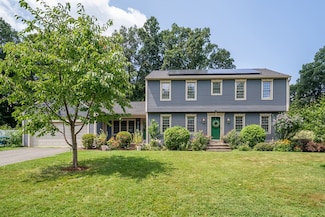 104 Forest Glen, West Springfield, MA 01089