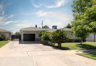 4342 E Buckingham Way, Fresno, CA 93726