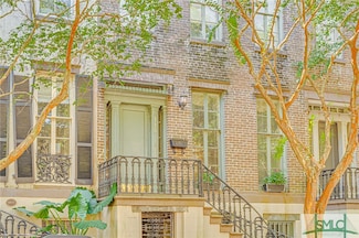 115 W Gordon St, Savannah, GA 31401