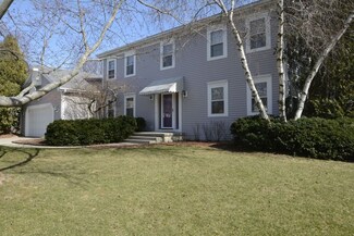 7521 Whitacre Rd, Madison, WI 53717