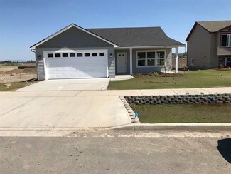10333 W 9th Ave, Airway Heights, WA 99001