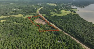 128 Miller Ln Texas 156, Point Blank, TX 77364