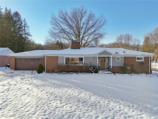 5607 Horning Rd, Kent, OH 44240