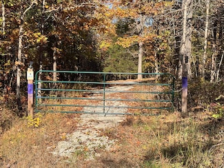 26001 Cedar Ln, Urbana, MO 65767