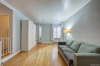 77-14 113th St Unit 2R, Forest Hills, NY 11375