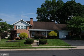 2310 Bell Dr, Reading, PA 19609