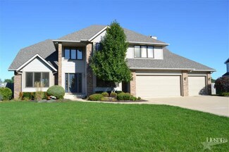 302 Bittersweet Ln, Ossian, IN 46777