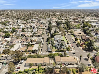 1973 W 22nd St, Los Angeles, CA 90018