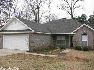 8 Fawns Point Cove, Little Rock, AR 72209