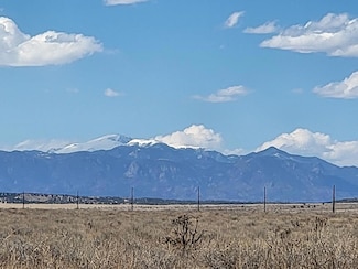 929 N Breckenridge Ave, Pueblo West, CO 81007