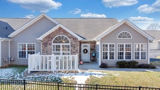 1253 Jefferson Way, Forest, VA 24551
