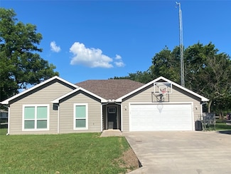 100 Bois d Arc St, Dodd City, TX 75438