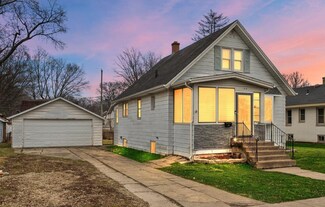 105 N Linda St, Hobart, IN 46342