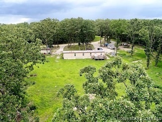16914 Twisted Tree Rd, Barnett, MO 65011