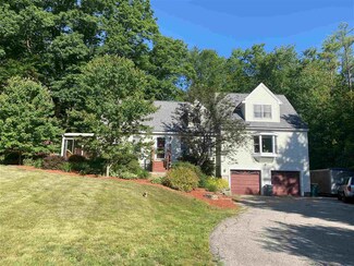 2 Fieldstone Dr, Kingston, NH 03848