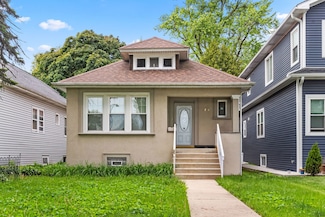 2724 N Newland Ave, Chicago, IL 60707