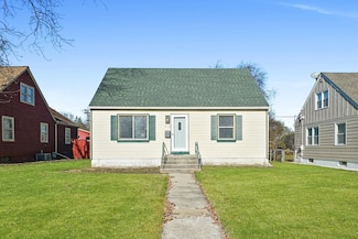 2512 Salem Blvd, Zion, IL 60099