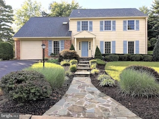 2 Over Ridge Ct, Potomac, MD 20854