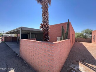 324 W King Rd, Tucson, AZ 85705