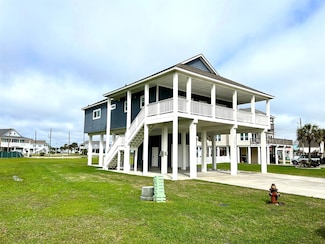 25024 Sausalito Dr, Galveston, TX 77554