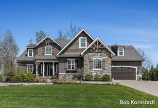 3779 Mesa Verde Dr, Hudsonville, MI 49426