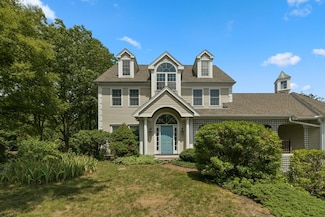 1 Dwiggins Path, Hingham, MA 02043