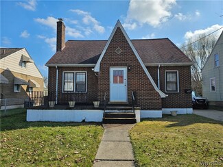 3573 Chapin Ave, Niagara Falls, NY 14301