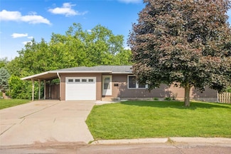 817 Roberts Terrace, Marshalltown, IA 50158