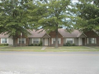 100 Plaza Ave Unit 102, 104, 106 Plaza, Trumann, AR 72472