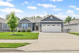 4040 W Perennial Ct, Columbia, MO 65203