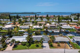 4708 Coral Blvd, Bradenton, FL 34210
