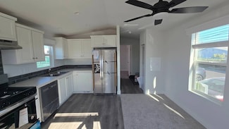 17024 S Western Ave, Gardena, CA 90247