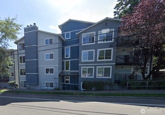 707 N 130th St Unit B102, Seattle, WA 98133
