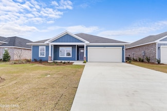 3856 Red Deer Cir, Panama City, FL 32404